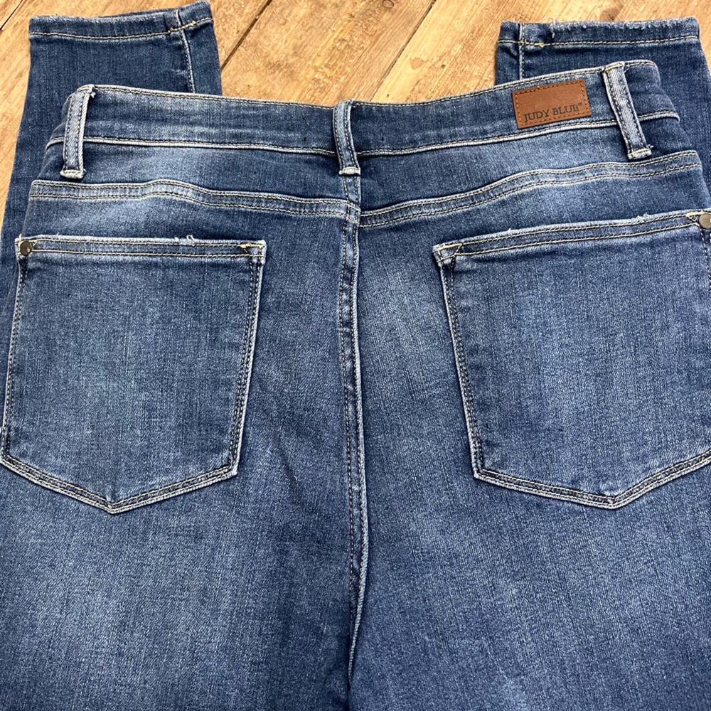 Judy Blue button down jeans - Picture 6 of 7